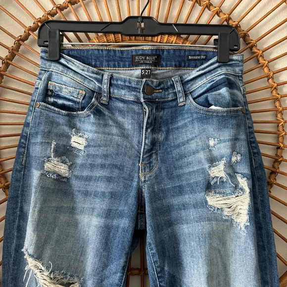 Judy blue boyfriend fit distressed jeans size 5 or 27 - Picture 3 of 7